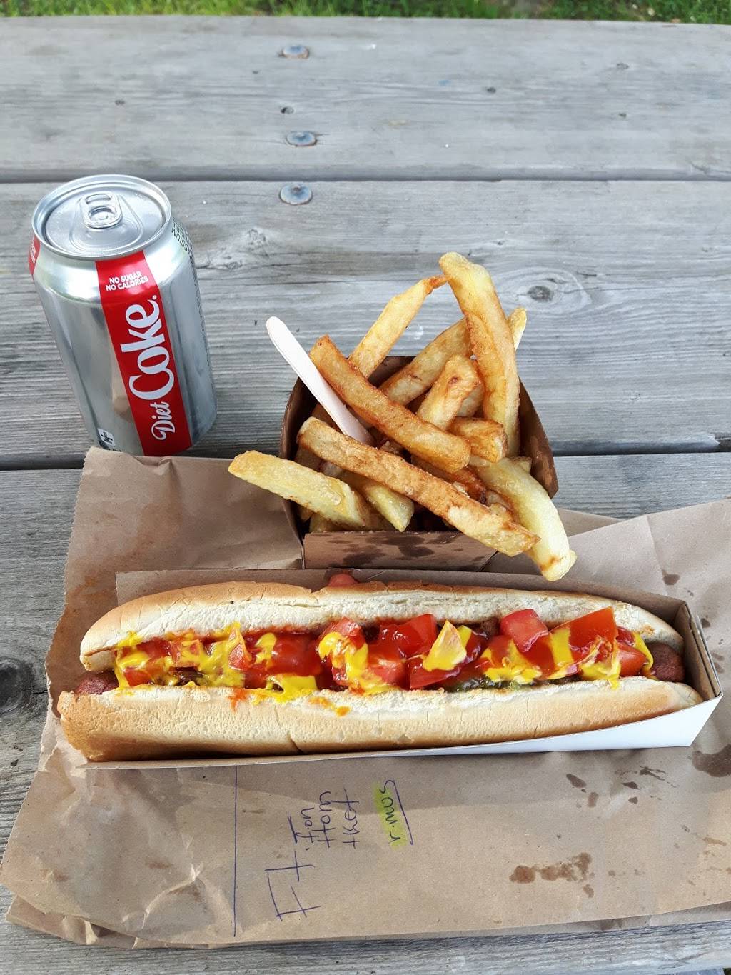 Fritzies East End | restaurant | 881 Dundas St, Woodstock, ON N4S 1G9, Canada | 5195377177 OR +1 519-537-7177