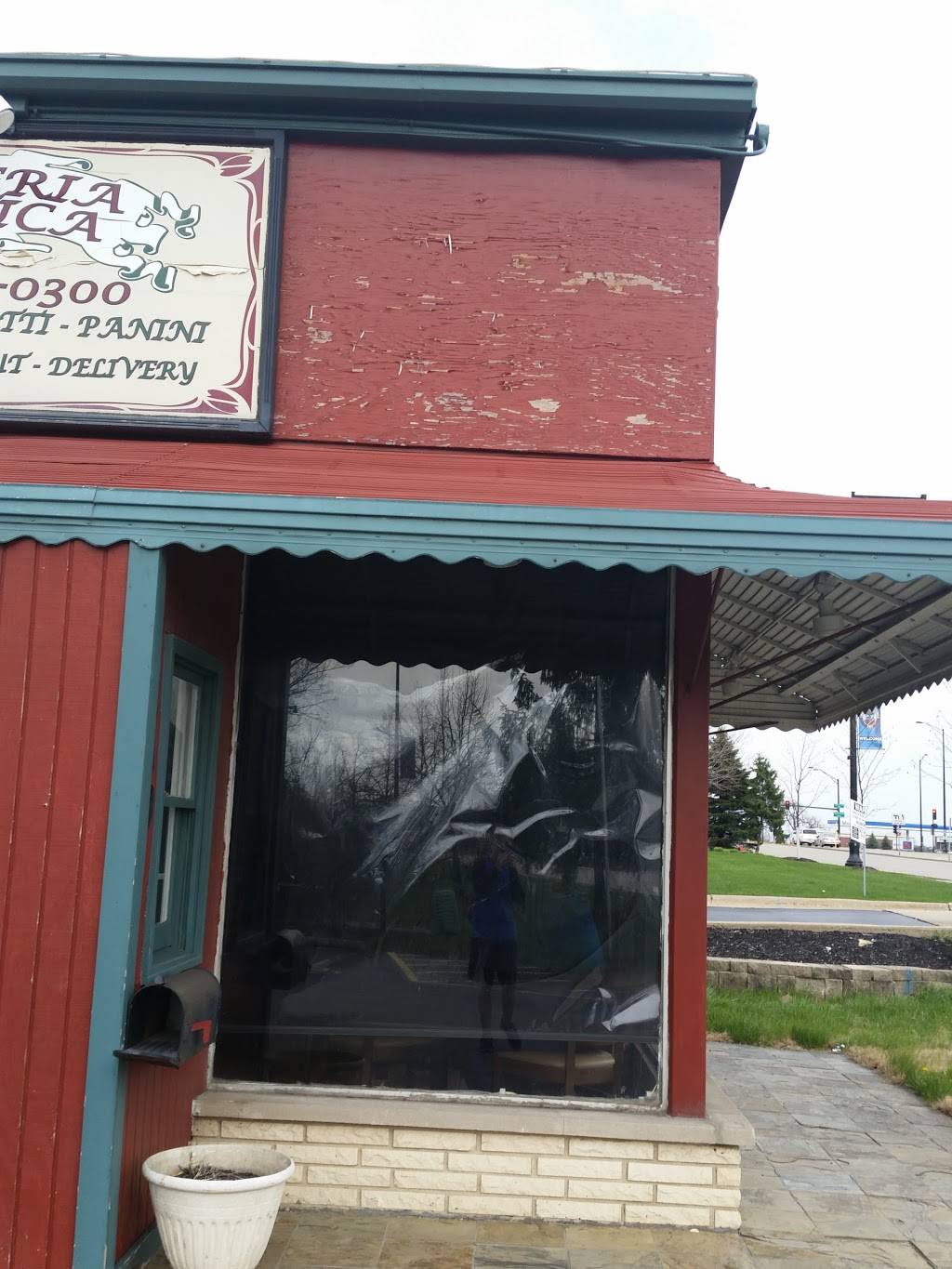 Pizzeria Antica | restaurant | 119 W Lake St, Bloomingdale, IL 60108, USA | 6303070300 OR +1 630-307-0300