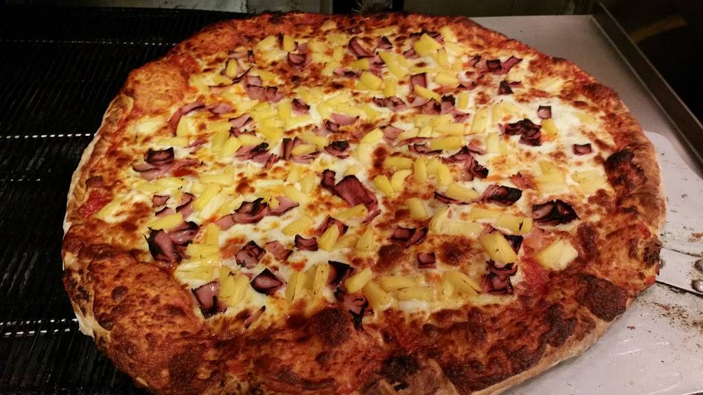 Fullerinos | restaurant | 6321 Townline Rd, Byron, NY 14422, USA | 5855482727 OR +1 585-548-2727