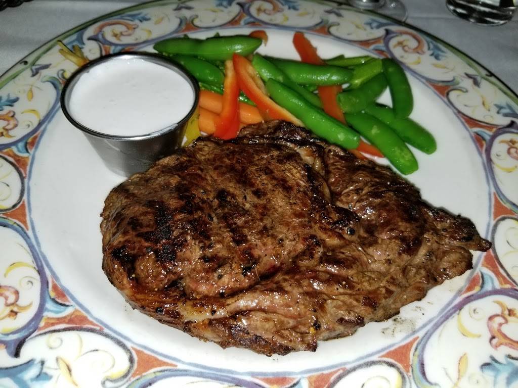 Grahams At Squaw Valley | night club | 1650 Squaw Valley Rd, Olympic Valley, CA 96146, USA | 5305810454 OR +1 530-581-0454