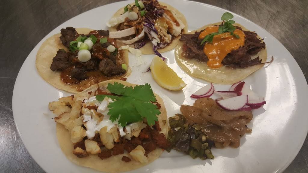 The Federal Long Beach | restaurant | 102 Pine Ave, Long Beach, CA 90802, USA | 5624352000 OR +1 562-435-2000