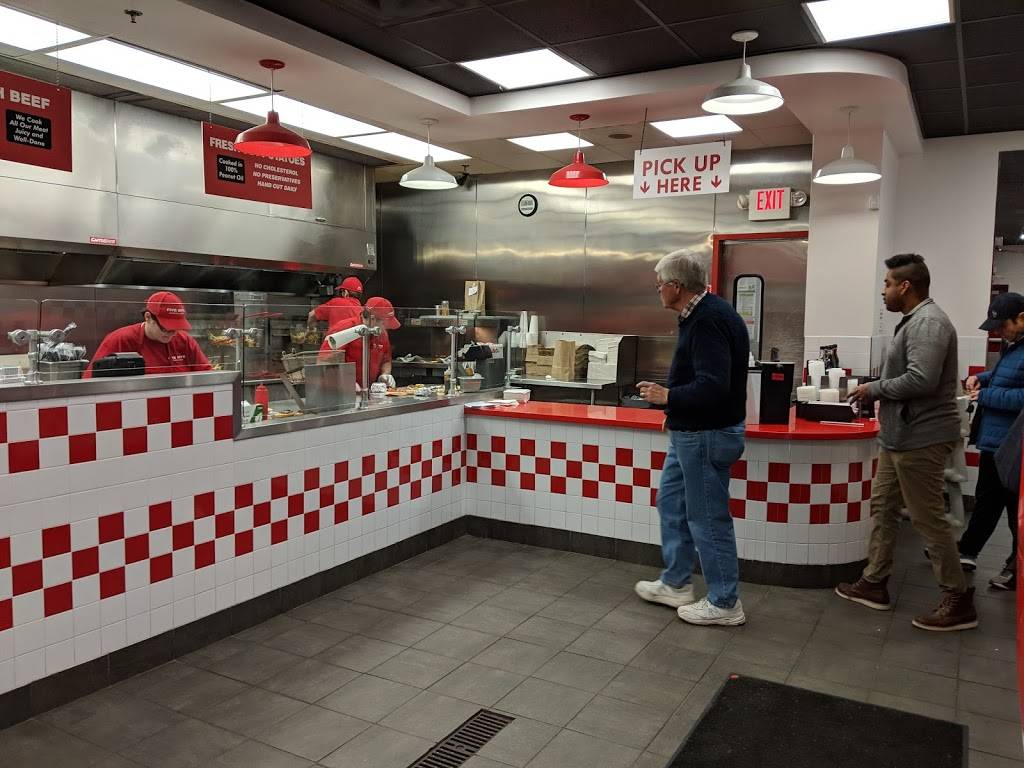 Five Guys | meal takeaway | 250 N Plainfield Rd, West Lebanon, NH 03784, USA | 6037908076 OR +1 603-790-8076