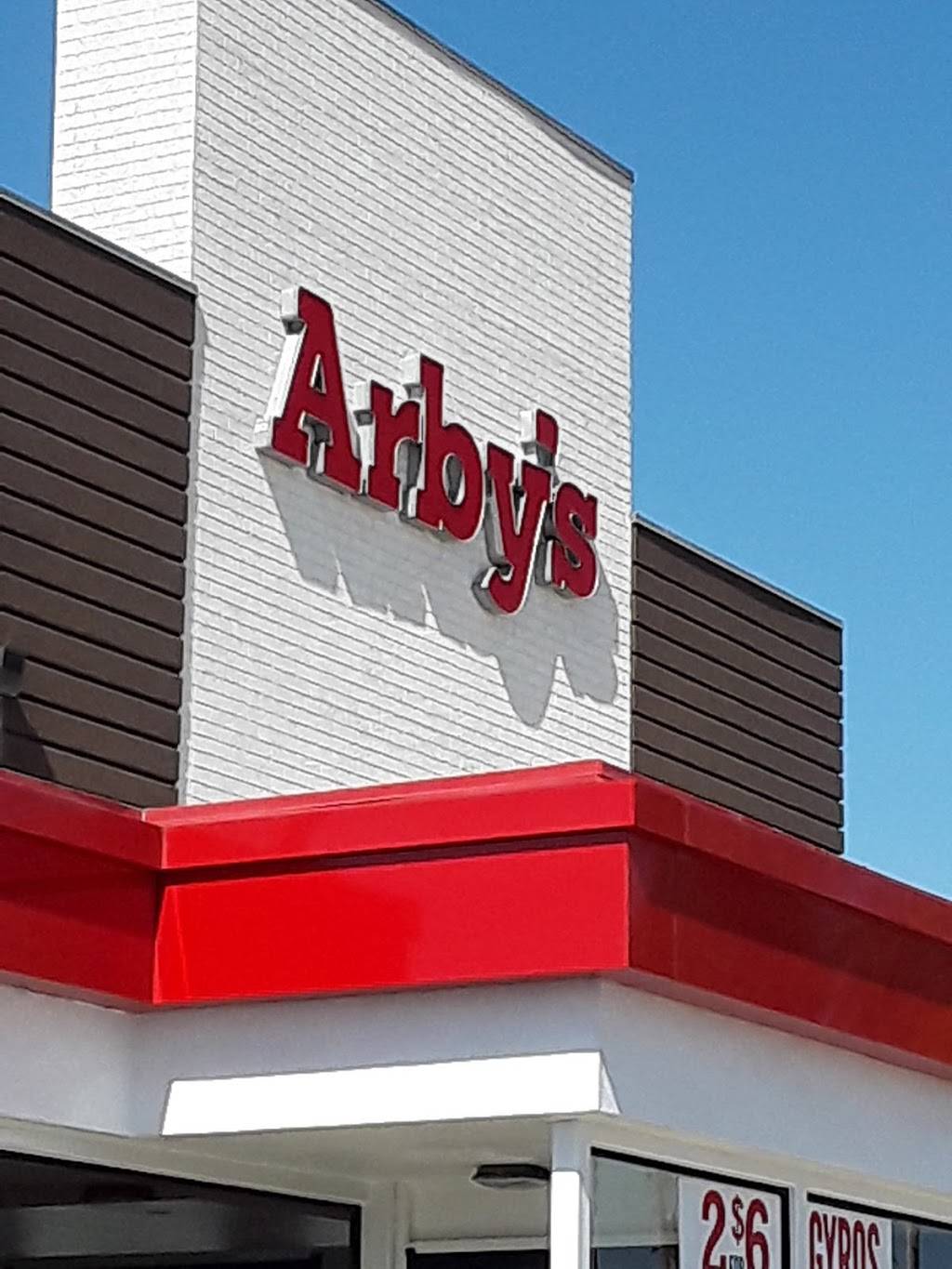 Arbys | restaurant | 19051 Brookhurst St, Huntington Beach, CA 92646, USA | 7149645877 OR +1 714-964-5877