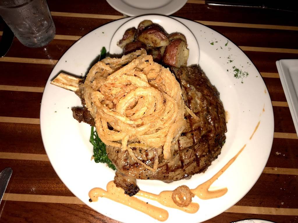 Middle Grounds Grill | restaurant | 10925 Gulf Blvd, Treasure Island, FL 33706, USA | 7273604253 OR +1 727-360-4253