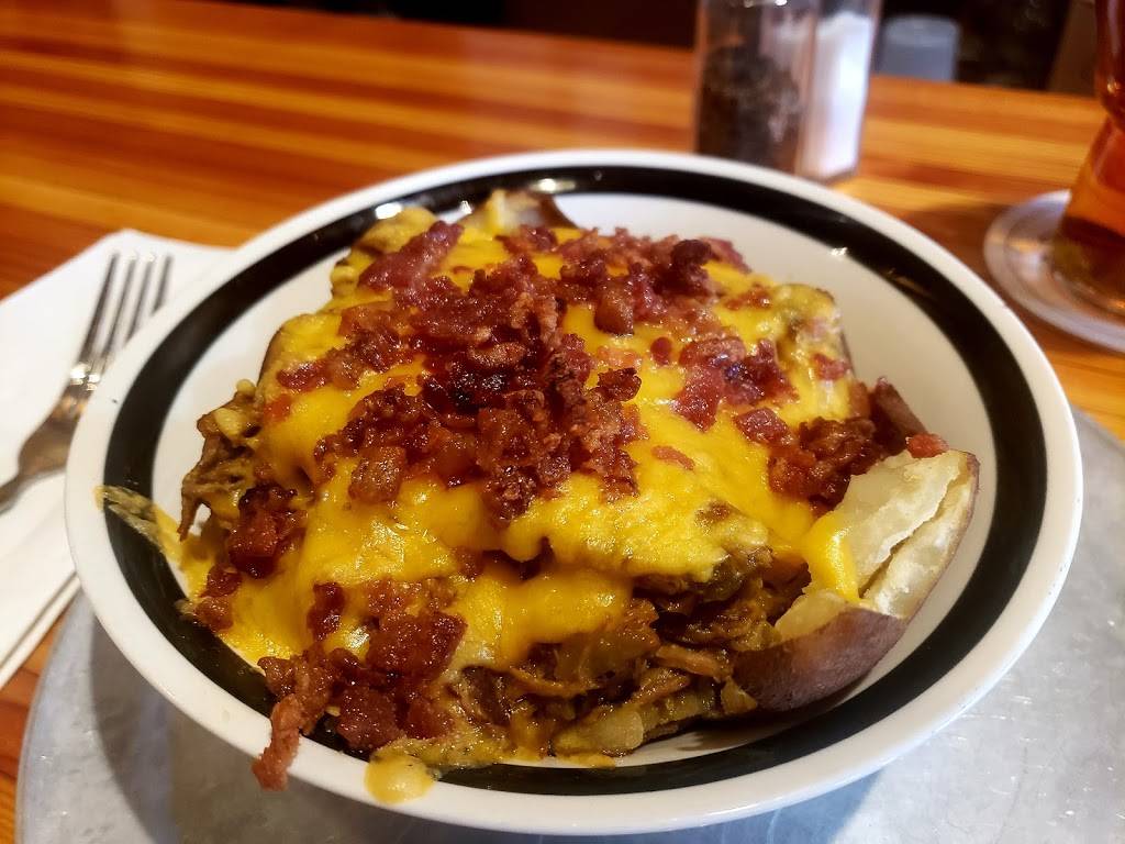 Grand Avenue Brewing Company | restaurant | 1205 W Pierce St, Phoenix, AZ 85007, USA | 6026705465 OR +1 602-670-5465