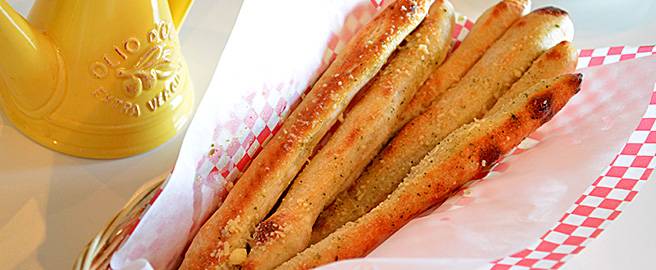 Giacomos Ristorante | restaurant | 2000 Lakeville Hwy, Petaluma, CA 94954, USA | 7077651700 OR +1 707-765-1700