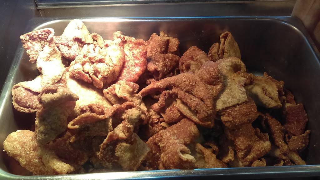 El Tio Carnitas | restaurant | 1903 N Long Beach Blvd, Compton, CA 90221, USA | 3104938126 OR +1 310-493-8126