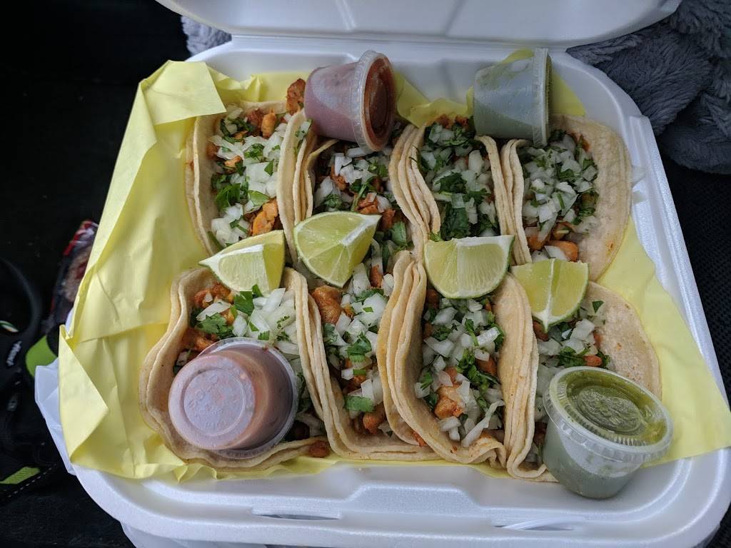 El Buen Gusto | restaurant | 3414 NE 52nd St, Vancouver, WA 98661, USA | 3604507625 OR +1 360-450-7625