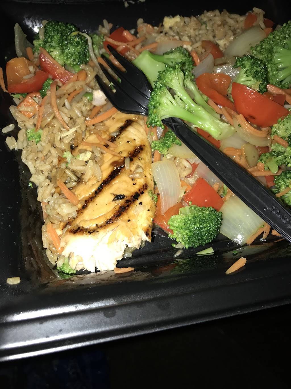 Pick Up Stix Fresh Asian Flavors | meal takeaway | 360 W Foothill Pkwy #102, Corona, CA 92882, USA | 9517345490 OR +1 951-734-5490