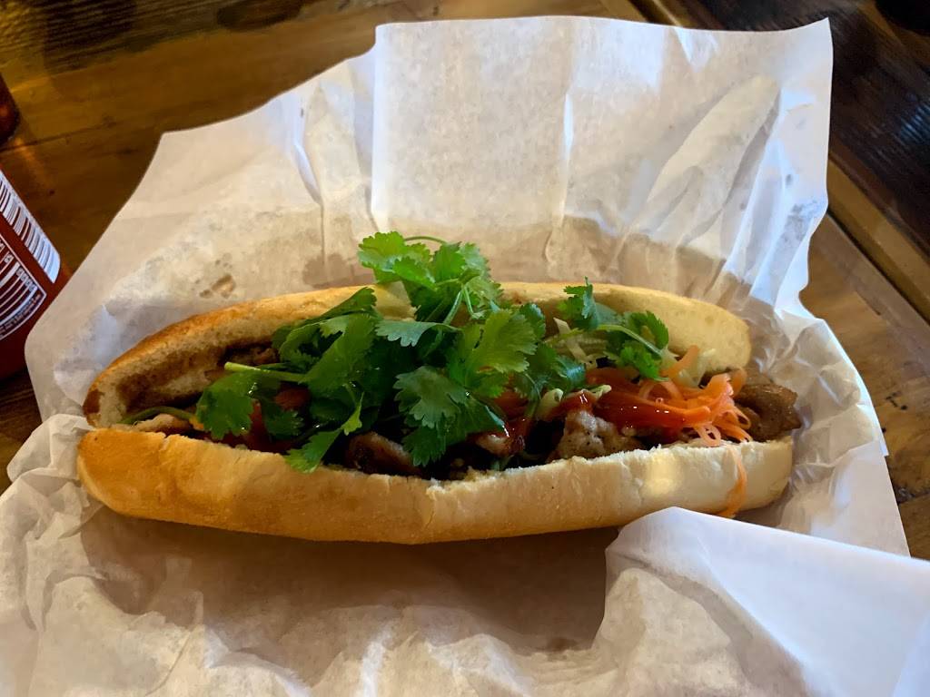 Pho Sure | restaurant | 8822 Huebner Rd, San Antonio, TX 78240, USA | 2105897967 OR +1 210-589-7967