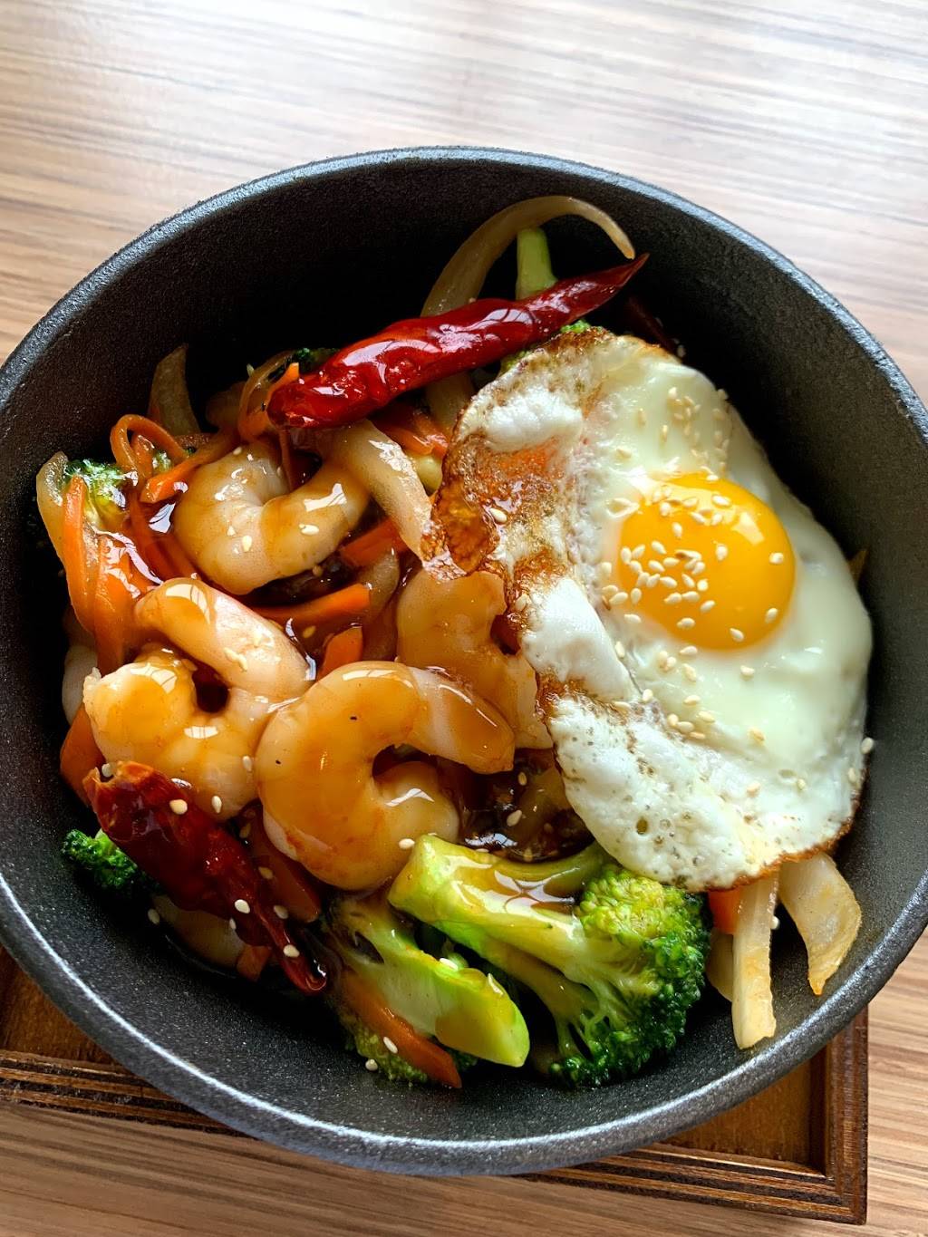 Countryside Chinese Restaurant | restaurant | 393 Queen St, Chatham, ON N7M 2H8, Canada | 5193601888 OR +1 519-360-1888