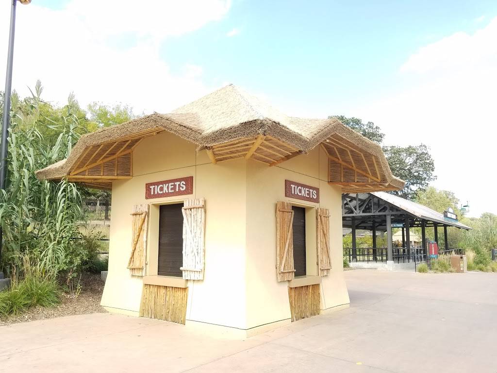 Tusker Grill | restaurant | 3701 S 10th St, Omaha, NE 68108, USA | 4027338400 OR +1 402-733-8400