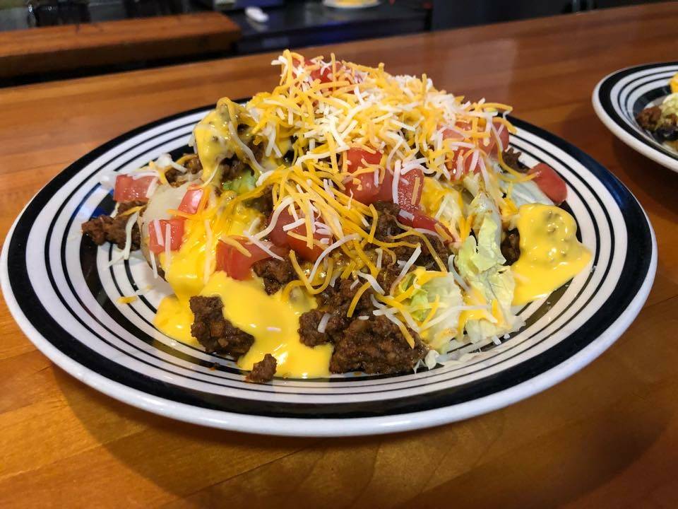 PC Brick Oven Pizza | restaurant | 2018 W 2nd St, Marion, IN 46952, USA | 7656626312 OR +1 765-662-6312