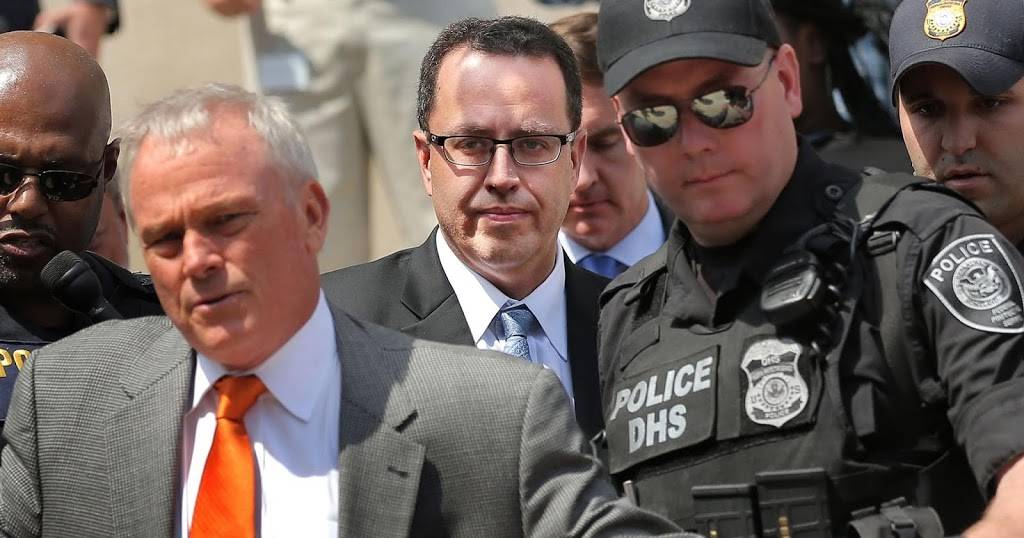 Subway | restaurant | 1304 N 7th St, Riverton, IL 62561, USA | 2176297861 OR +1 217-629-7861