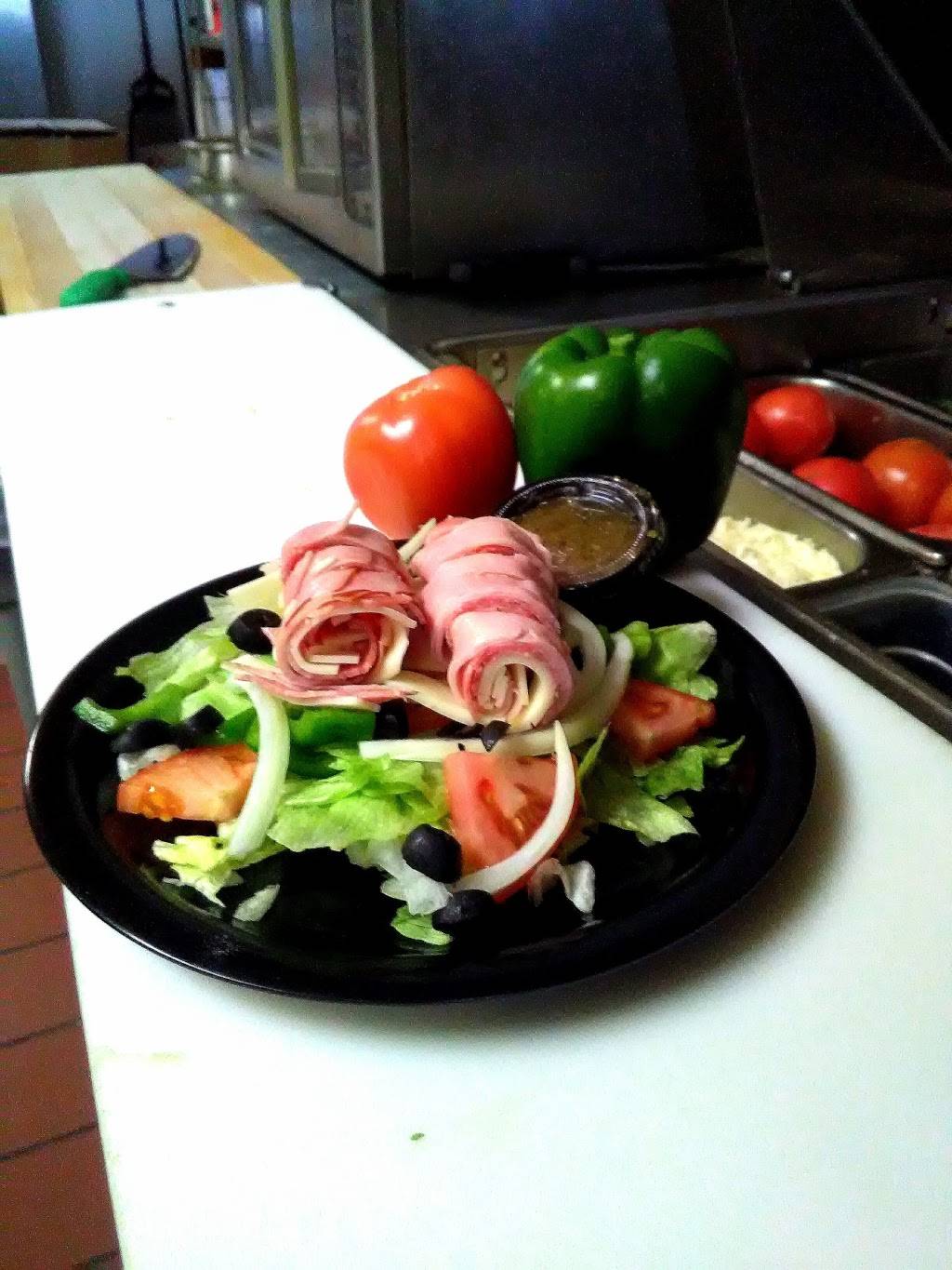 La Pizzeria | meal delivery | 2973 Shore Dr, Virginia Beach, VA 23451, USA | 7574962600 OR +1 757-496-2600