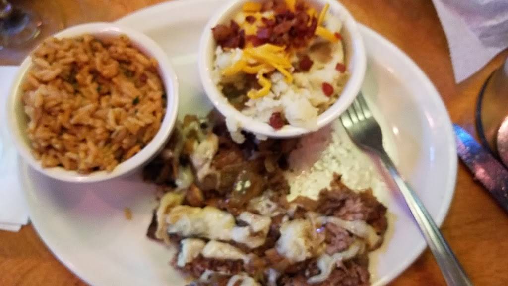 Texas Roadhouse | restaurant | 1203 Vann Dr, Jackson, TN 38305, USA | 7314998695 OR +1 731-499-8695