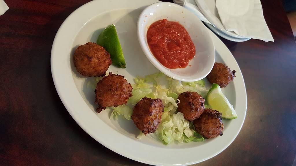 The Catch Restaurant & Bar | restaurant | 102041 Overseas Hwy, Key Largo, FL 33037, USA | 3052044143 OR +1 305-204-4143