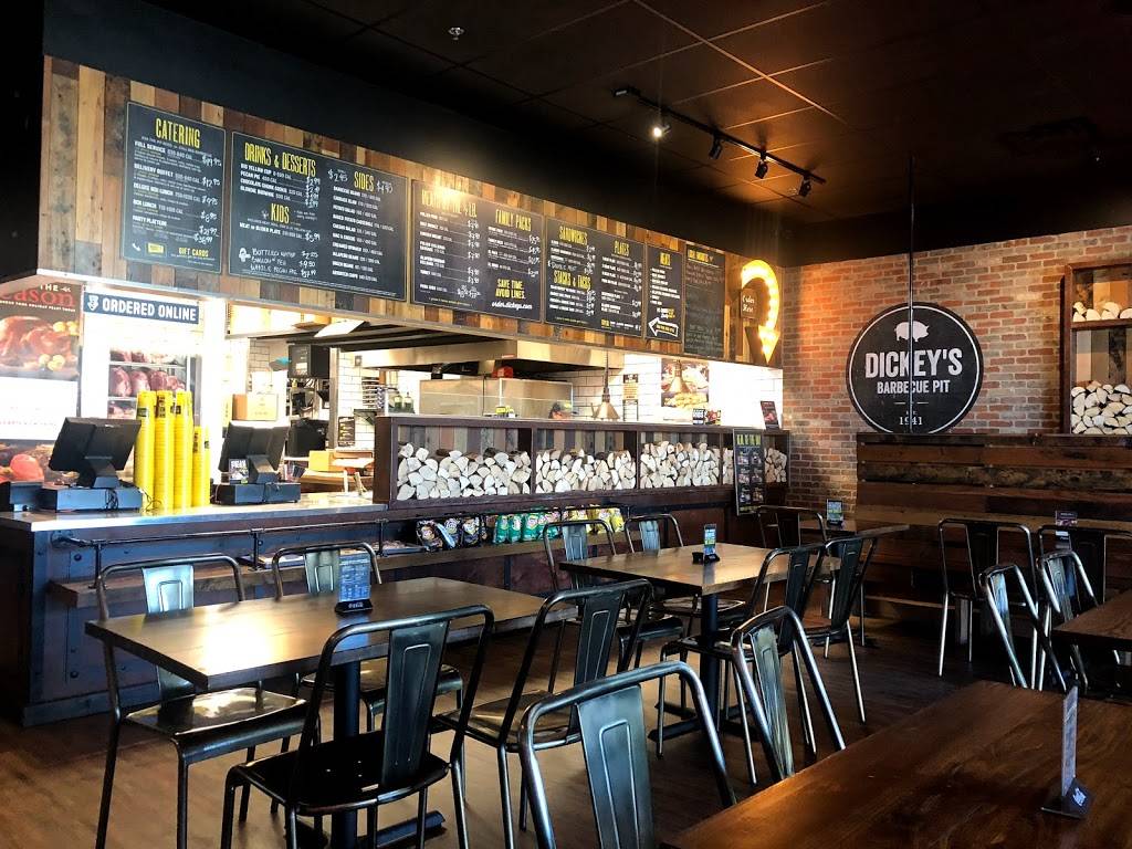 Dickeys Barbecue Pit | restaurant | 58709 Twentynine Palms Highway, Yucca Valley, CA 92284, USA | 7602051310 OR +1 760-205-1310