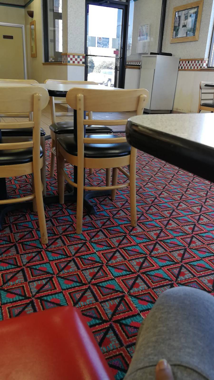 Wendys | restaurant | 9624 Lyndale Ave S, Bloomington, MN 55420, USA | 9529394081 OR +1 952-939-4081