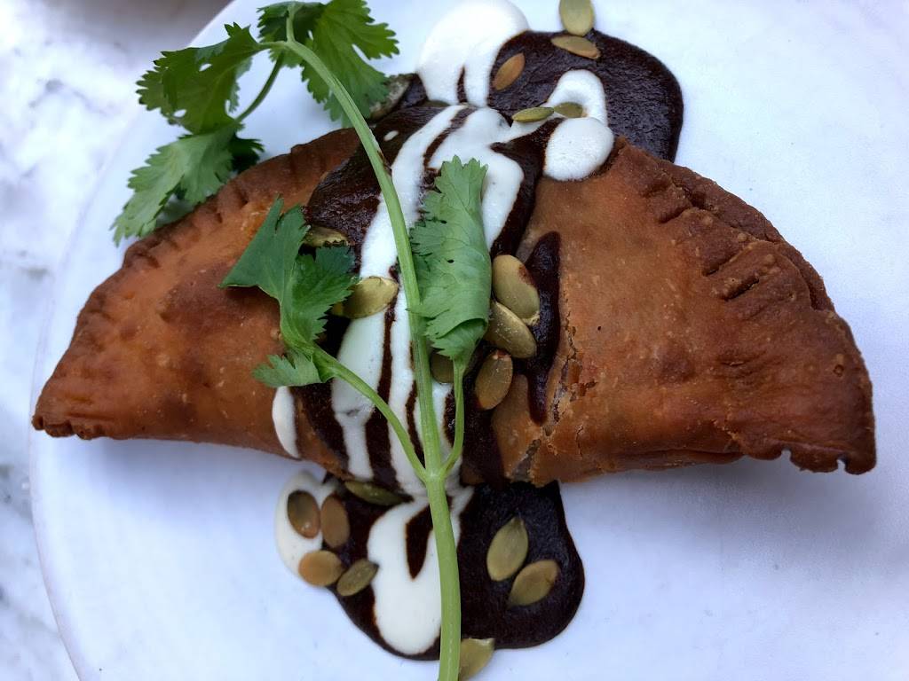 Gracias Madre | restaurant | 8905 Melrose Ave, West Hollywood, CA 90069, USA | 3239782170 OR +1 323-978-2170