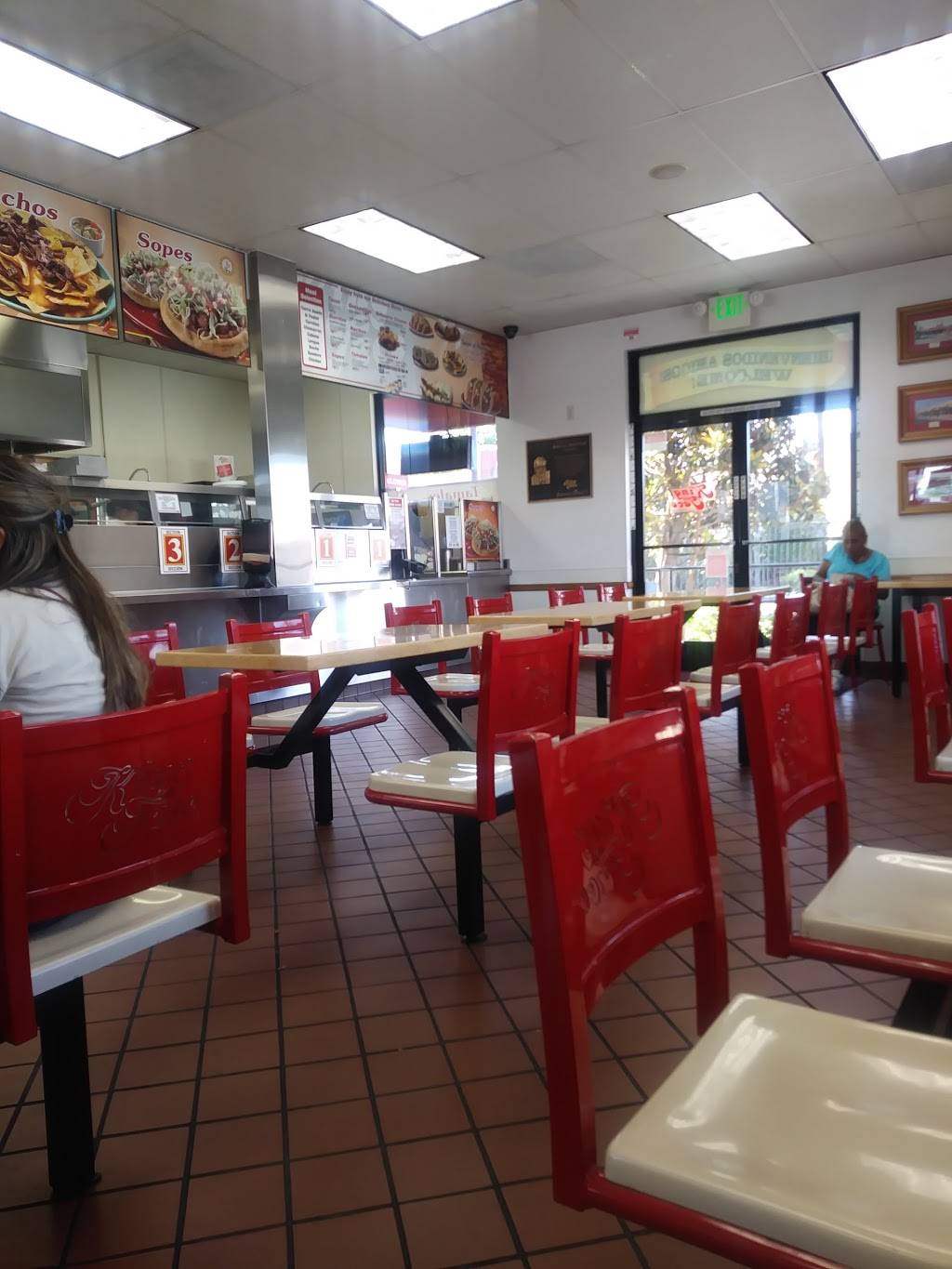 King Taco # 26 | restaurant | 7623 Pacific Blvd, Walnut Park, CA 90255, USA | 3235849975 OR +1 323-584-9975