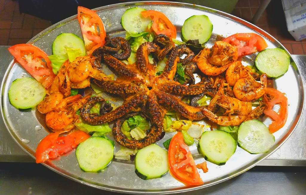 Mariscos El Barco | restaurant | 495 Greenbrae Dr, Sparks, NV 89431, USA | 7754705040 OR +1 775-470-5040