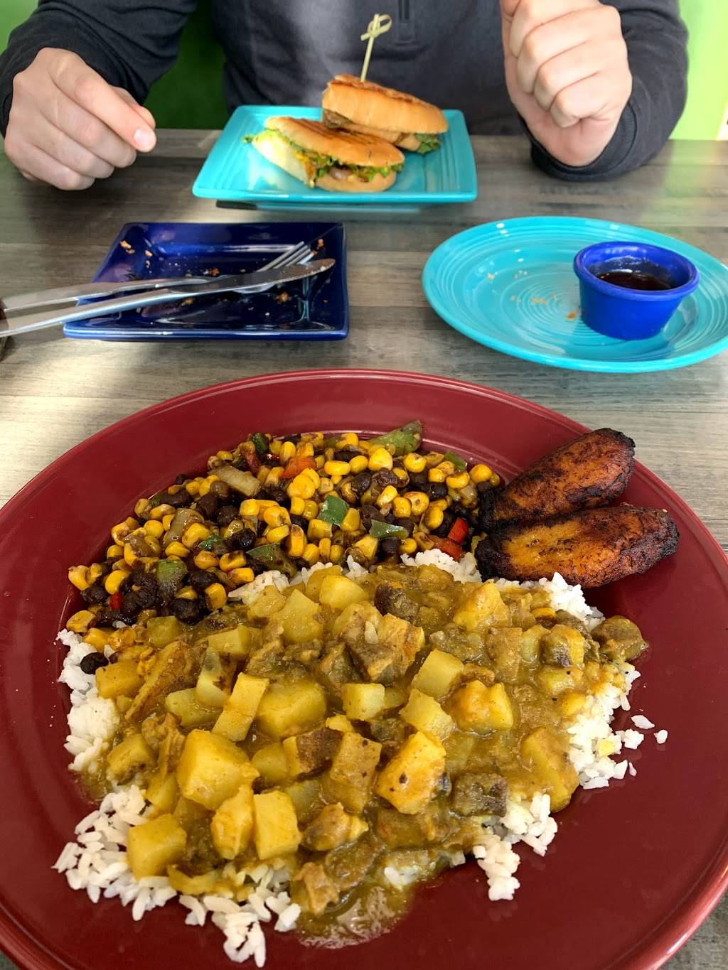 Little Cay | restaurant | 4912 E Shea Blvd #108, Scottsdale, AZ 85254, USA | 4805344110 OR +1 480-534-4110