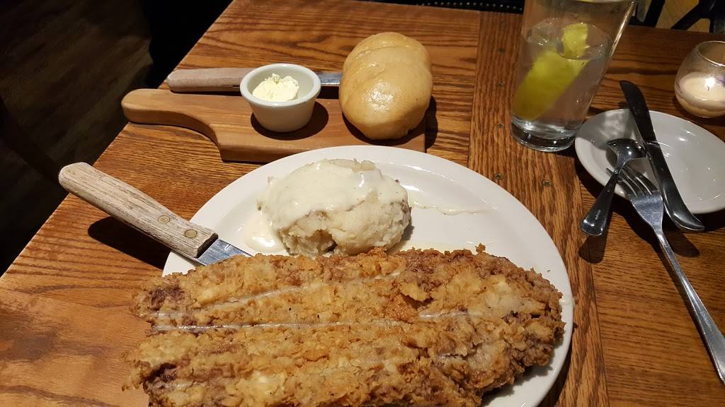 Cattle Baron | restaurant | 1700 Airway Blvd, El Paso, TX 79925, USA | 9157796633 OR +1 915-779-6633