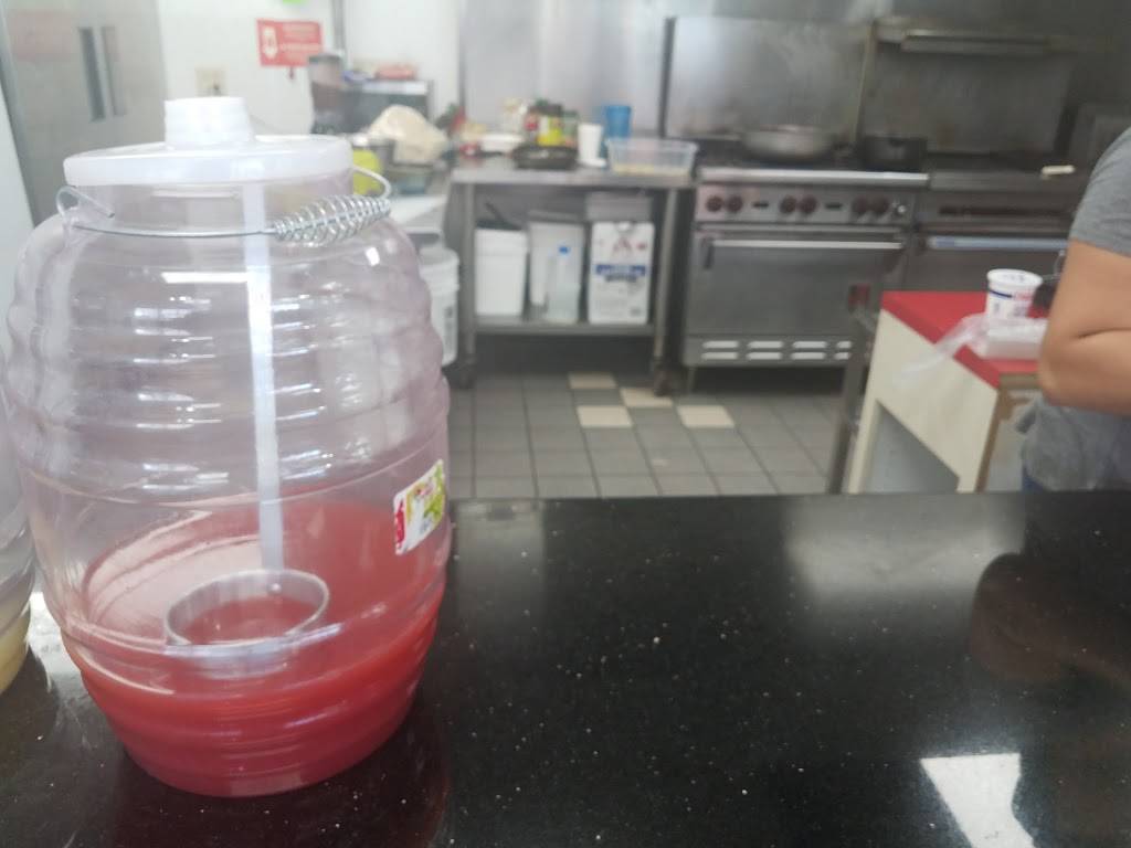 Taqueria LA Quesadilla | restaurant | 12306 Beechnut St, Houston, TX 77072, USA | 7135725739 OR +1 713-572-5739