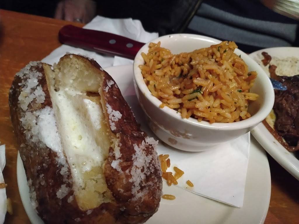 Texas Roadhouse | restaurant | 301 Newbury St, Danvers, MA 01923, USA | 9786469201 OR +1 978-646-9201