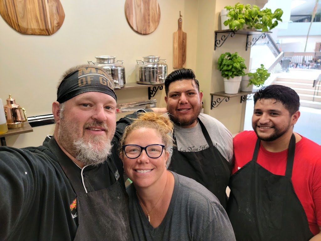 Palo Mesa Roman Pizza | restaurant | 198 Town Center E, Santa Maria, CA 93454, USA | 8052424042 OR +1 805-242-4042