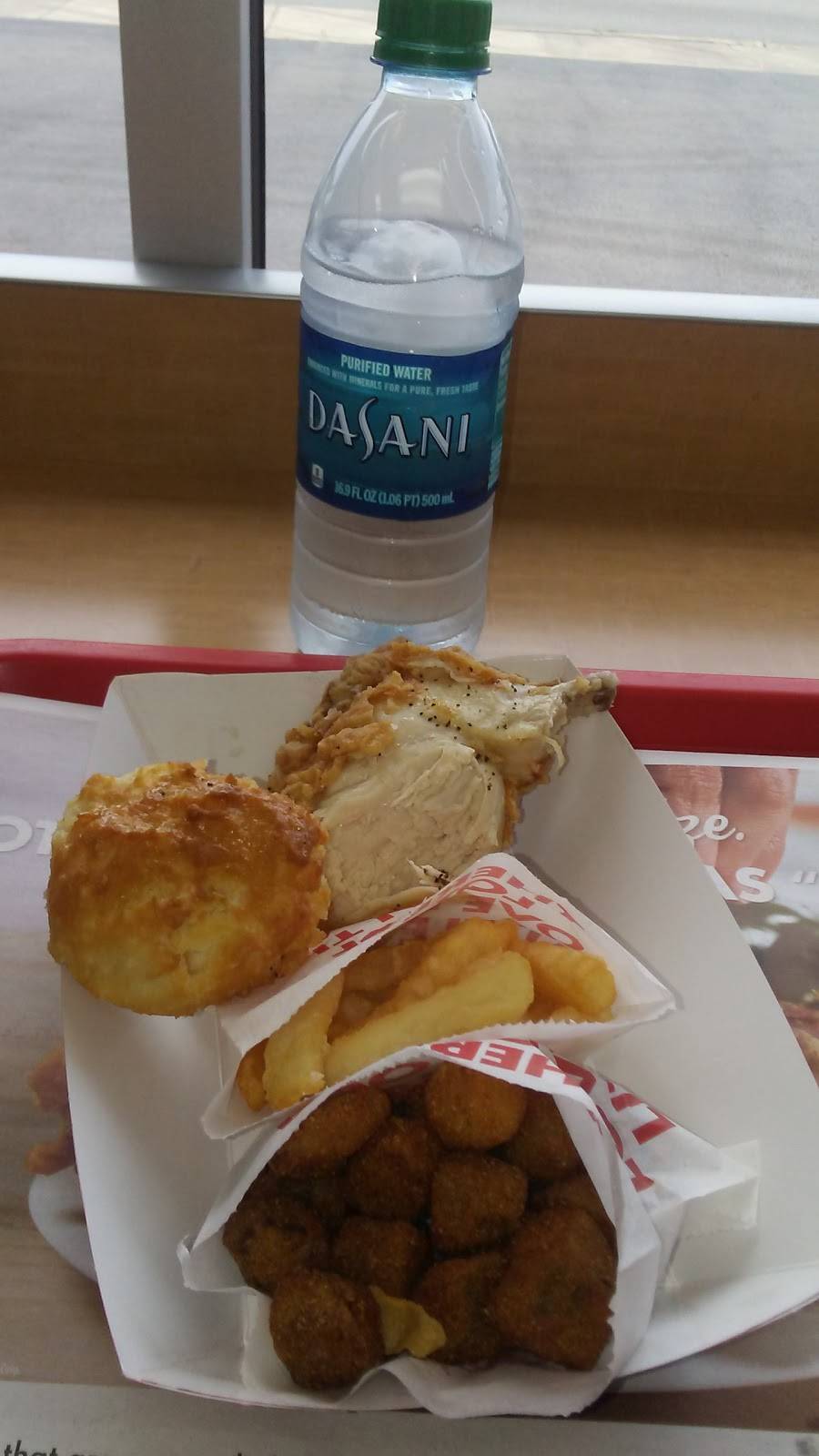 Churchs Chicken | restaurant | 1923 Goliad Rd, San Antonio, TX 78223, USA | 2103338910 OR +1 210-333-8910