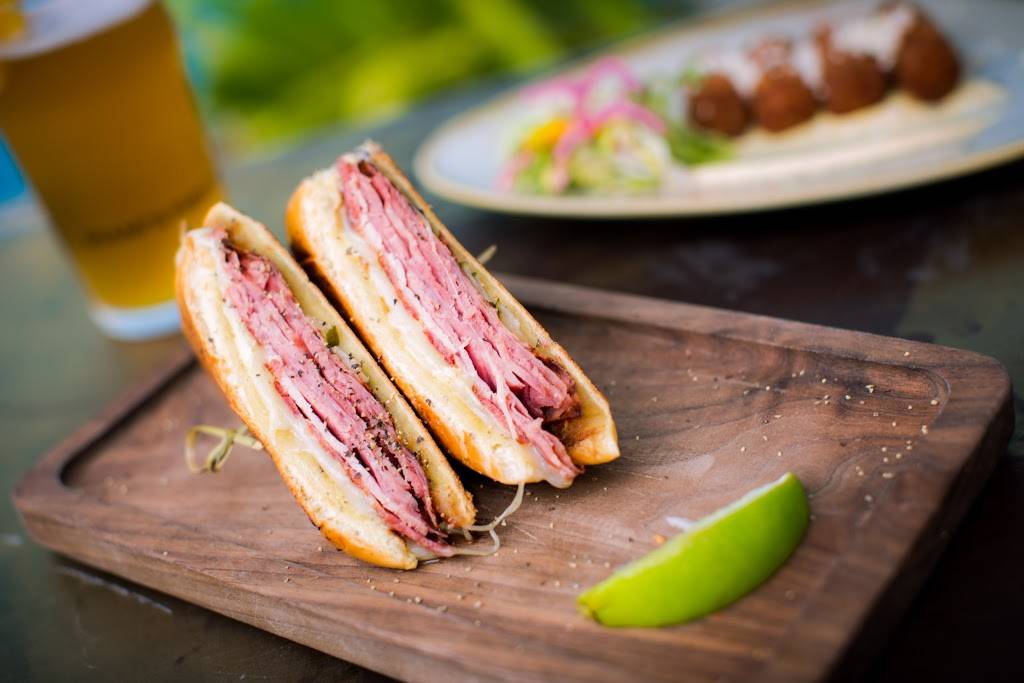 Doce Provisions | restaurant | 541 SW 12th Ave, Miami, FL 33130, USA | 7864520161 OR +1 786-452-0161