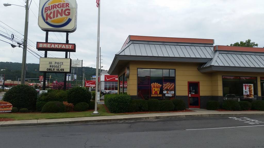 Burger King | restaurant | 1512 W Walnut Ave, Dalton, GA 30720, USA | 7064006348 OR +1 706-400-6348