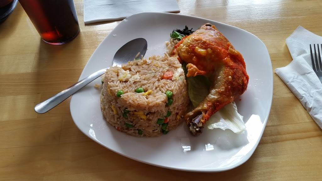 Thai Cuisine & Tavern | restaurant | 50 Maritime Dr, Manitowoc, WI 54220, USA | 9207695037 OR +1 920-769-5037