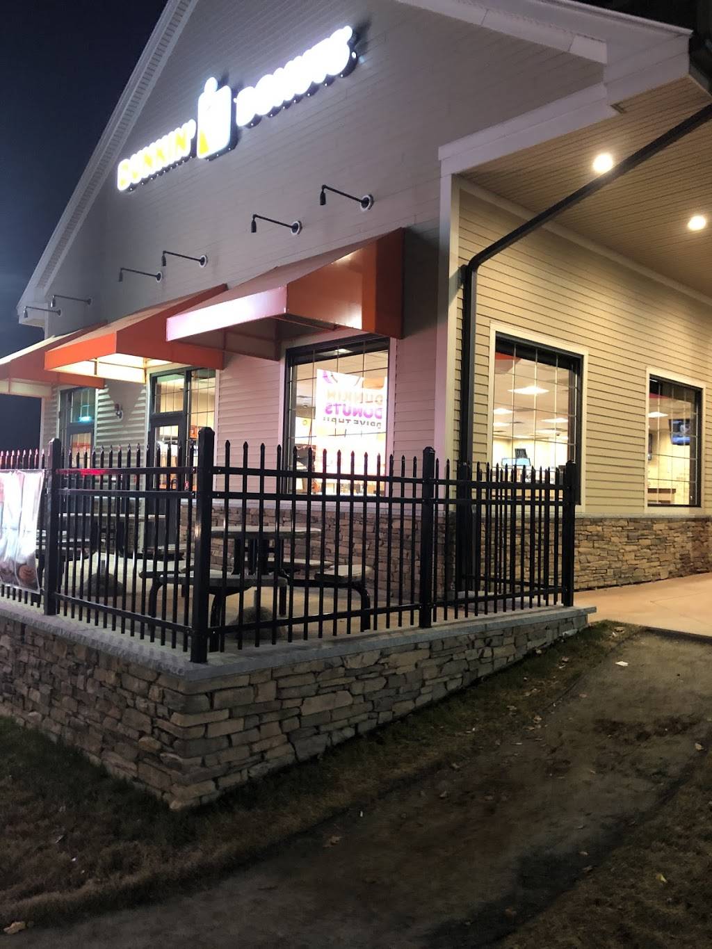 Dunkin | bakery | 265 Grafton St, Worcester, MA 01604, USA | 5087550115 OR +1 508-755-0115