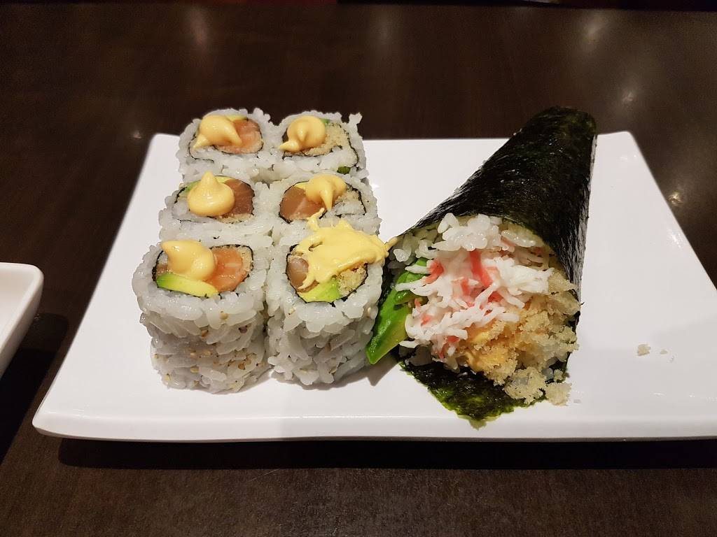 Rainbow Sushi | restaurant | 1180 Simcoe St N, Oshawa, ON L1G 4W8, Canada | 9052405666 OR +1 905-240-5666