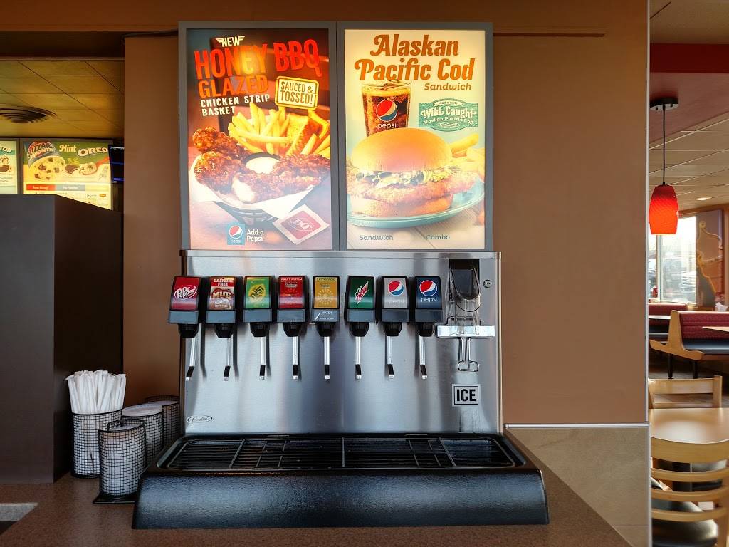 Dairy Queen Grill & Chill | restaurant | 705 E Main St, Brownsburg, IN 46112, USA | 3178524195 OR +1 317-852-4195