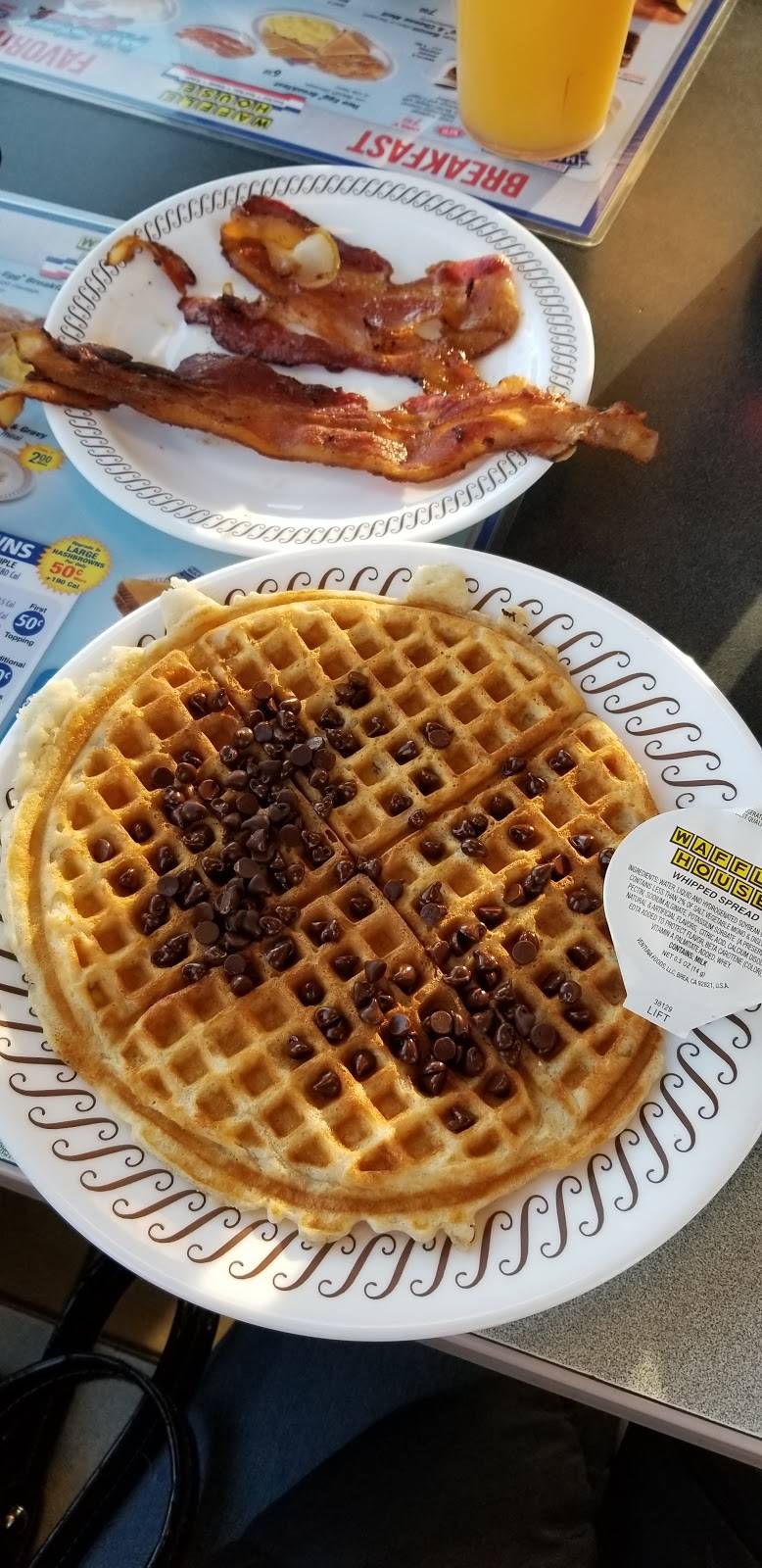 Waffle House | meal takeaway | 2920 Highway 501, US-501, Aynor, SC 29511, USA | 8433580362 OR +1 843-358-0362
