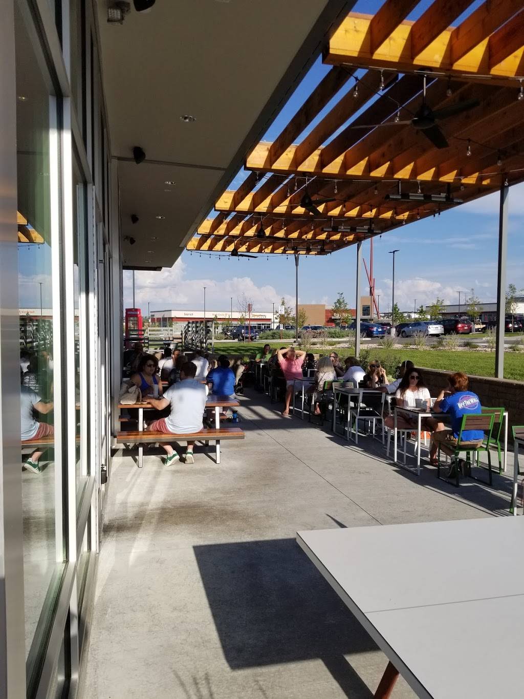 Shake Shack | restaurant | 1509 Park Central Dr #100, Highlands Ranch, CO 80129, USA | 7204521007 OR +1 720-452-1007