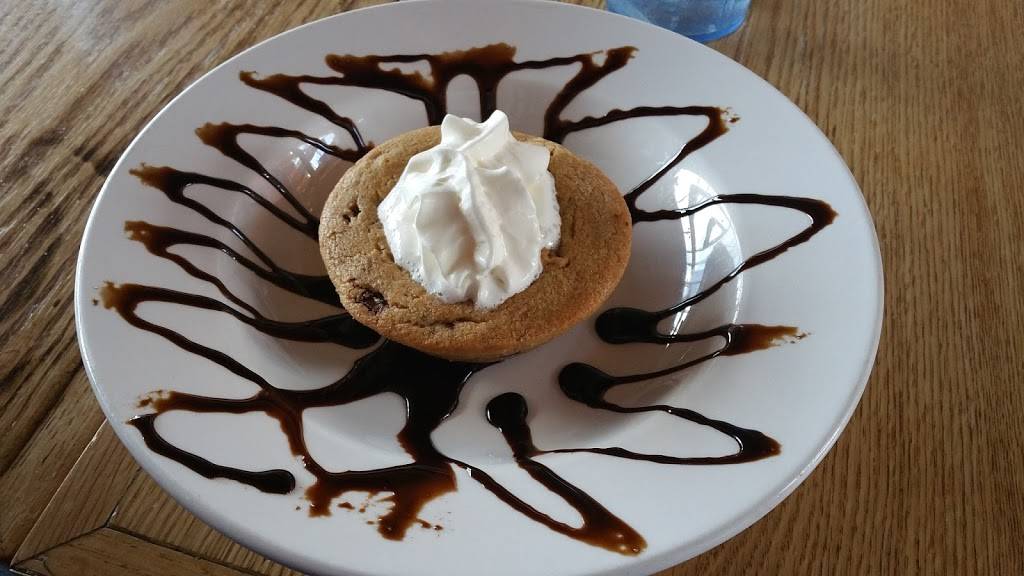 Wild Wing | restaurant | 6015 Steeles Ave E 1 & 2, Scarborough, ON M1V 5P7, Canada | 4162939464 OR +1 416-293-9464