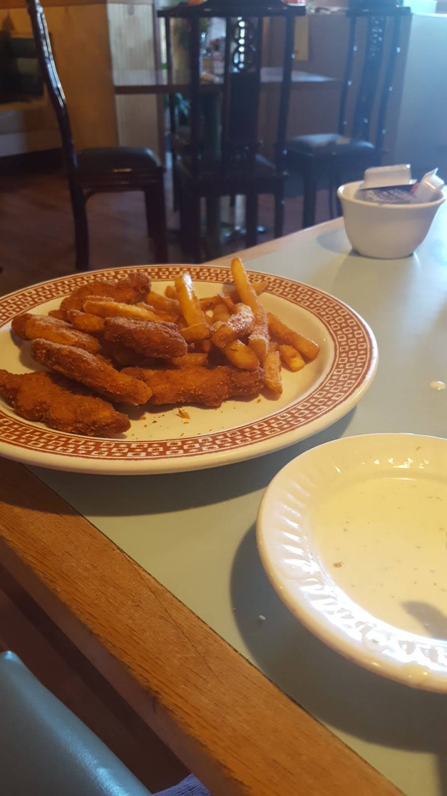 Miners Family Restaurant | restaurant | 304 S Macoupin St, Gillespie, IL 62033, USA | 2178394800 OR +1 217-839-4800