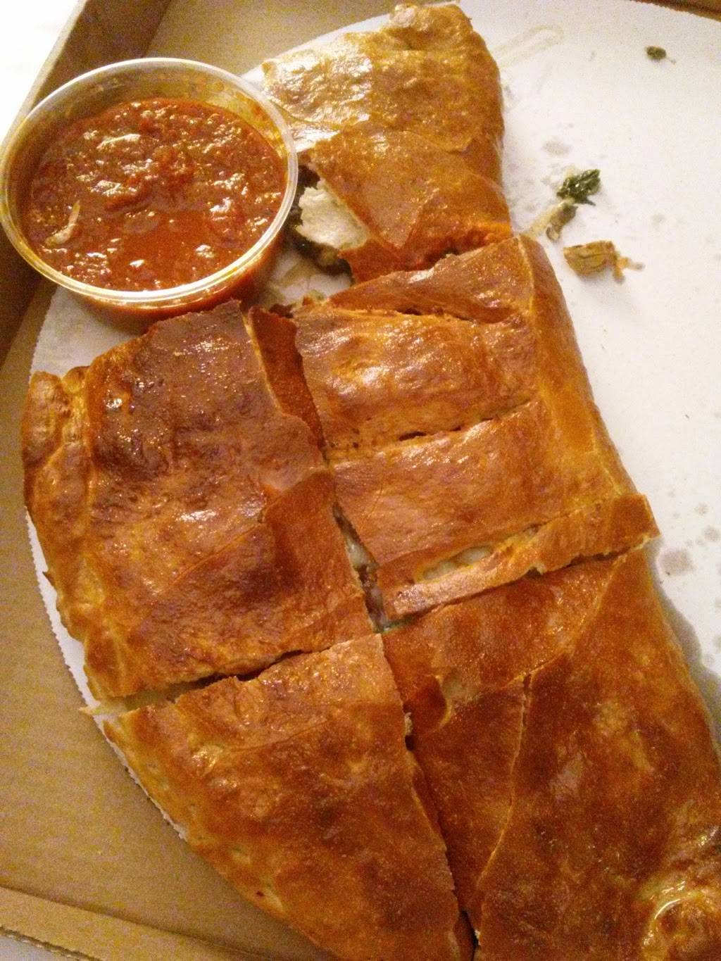 Springfield Village Pizza | restaurant | 40 Main St, Springfield, VT 05156, USA | 8028853355 OR +1 802-885-3355