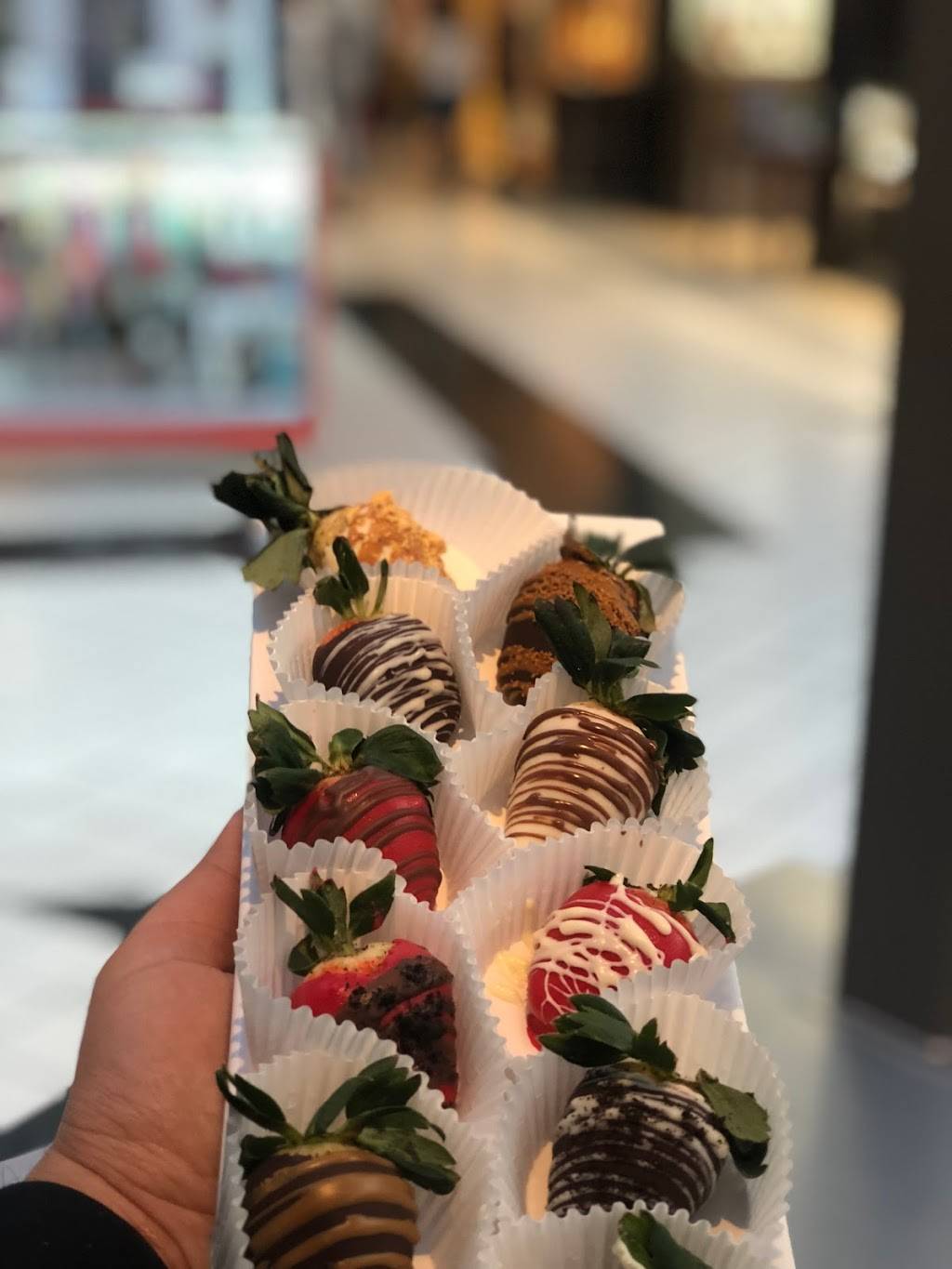 Crepeaholics | cafe | 1299 Galleria at Tyler #5520, Riverside, CA 92503, USA | 9517296670 OR +1 951-729-6670