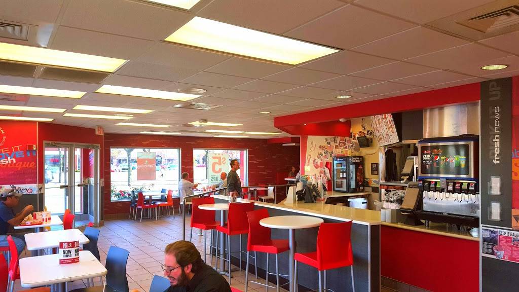 KFC | restaurant | 3721 Fishinger Blvd, Hilliard, OH 43026, USA | 6145299198 OR +1 614-529-9198