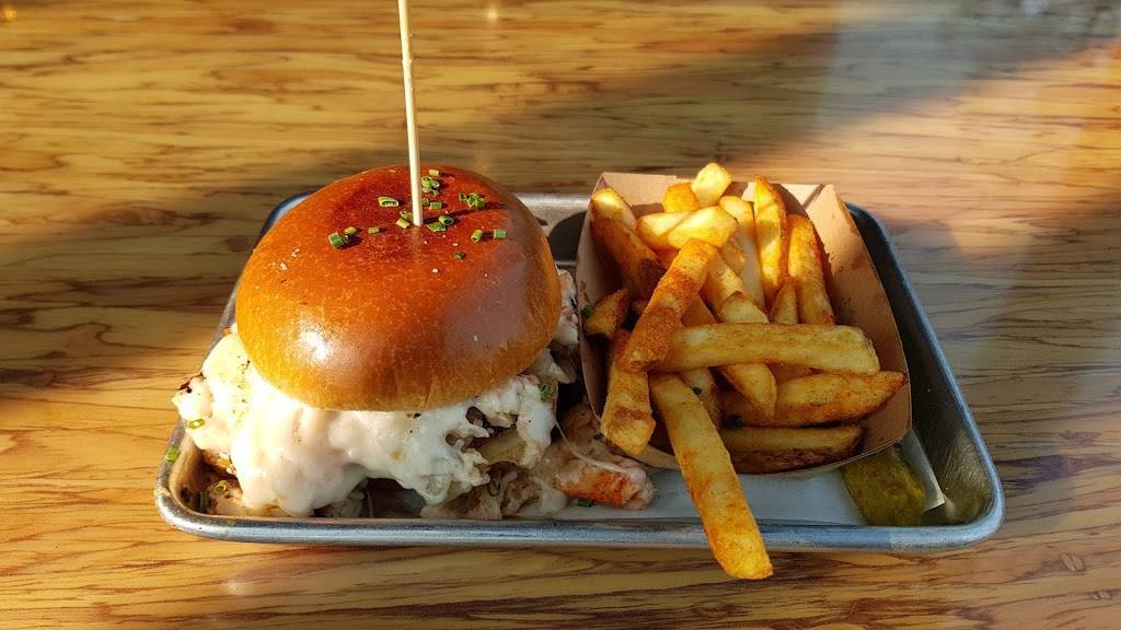 Slapfish | restaurant | 6622 N Landmark Dr, Park City, UT 84098, USA | 4355750922 OR +1 435-575-0922