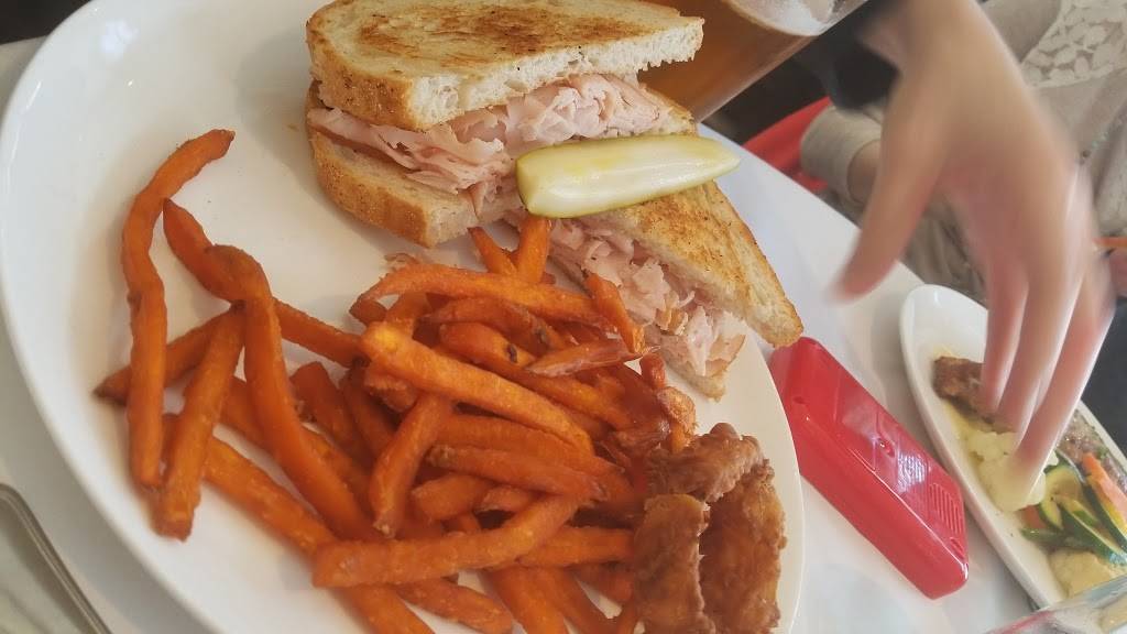 Hatties | restaurant | 418 N Bishop Ave, Dallas, TX 75208, USA | 2149427400 OR +1 214-942-7400