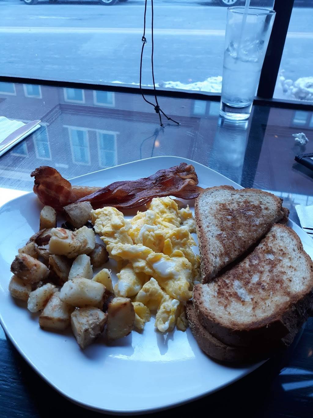 Freddies Place Olde Fashion Soda Shoppe | restaurant | 117 Fenn St, Pittsfield, MA 01201, USA | 4134992014 OR +1 413-499-2014