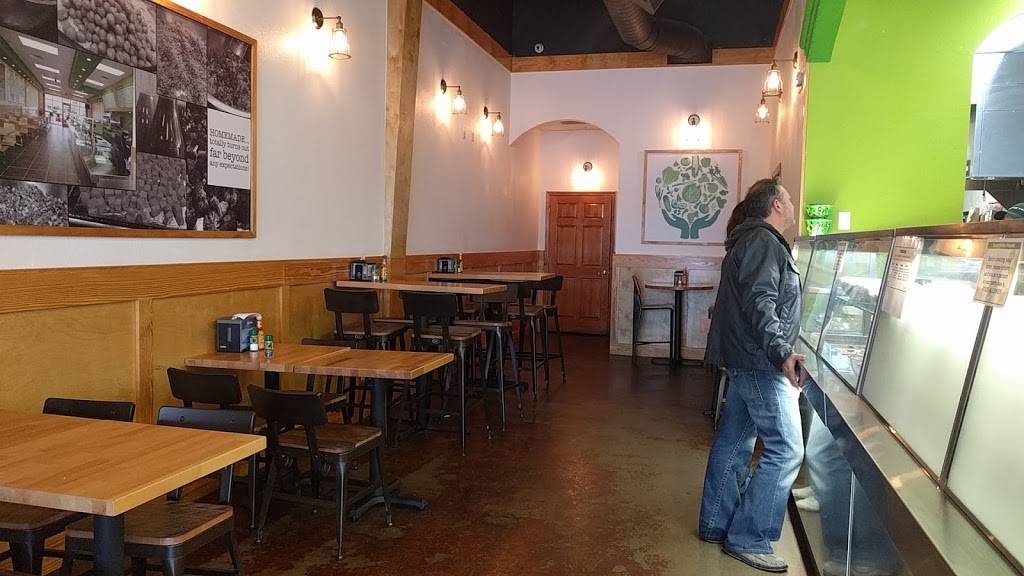 Tossgreen | restaurant | 4668 Town Crossing Dr #105, Jacksonville, FL 32246, USA | 9046860234 OR +1 904-686-0234