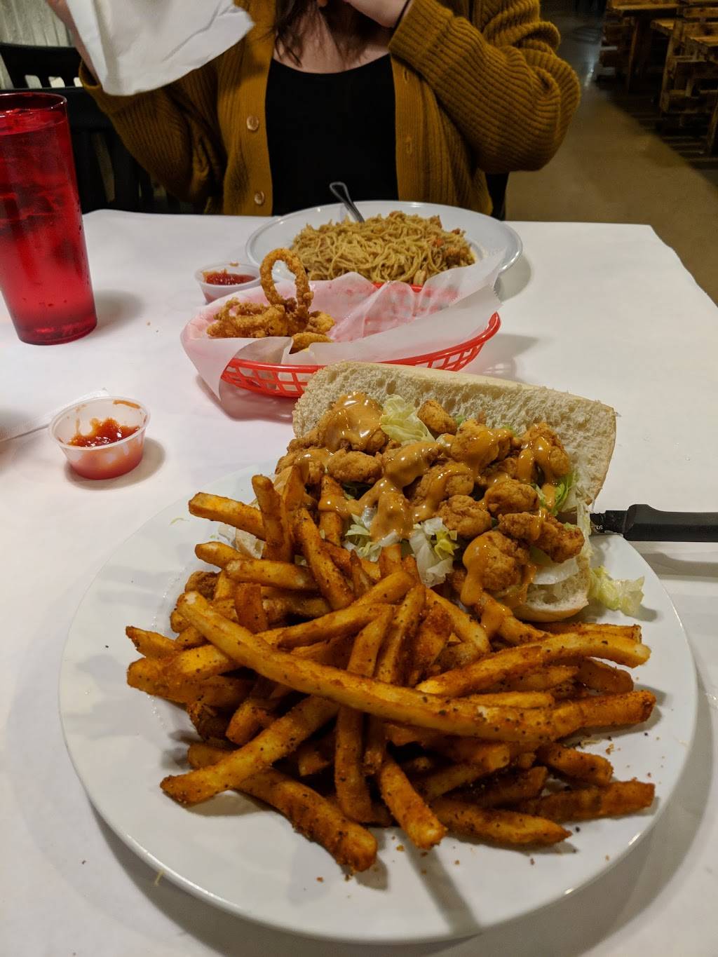 Juicy Tails Fayetteville | restaurant | 745 E Joyce Blvd Ste 218 (2nd Fl, Fayetteville, AR 72703, USA | 4799354100 OR +1 479-935-4100